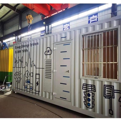 0.5MW ऑन ग्रिड ऑफ ग्रिड सोलर सिस्टम 1MWH ESS कंटेनर Lifepo4 IP65 आउटडोर